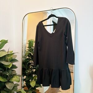 Amanda Uprichard Long sleeved black cocktail dress
